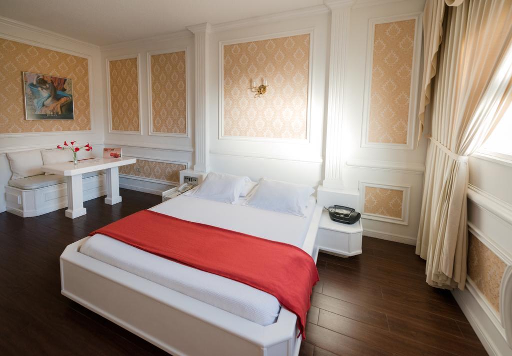 Omni Auto Hotel Гватемала Номер фото