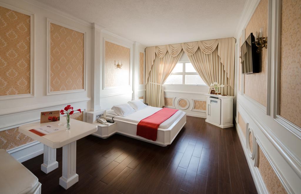 Omni Auto Hotel Гватемала Номер фото